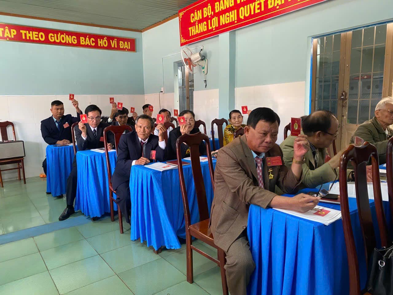 đh tiến phú4